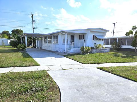 4208 Meadow View Dr, Boynton Beach, FL 33436