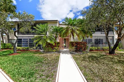 15484 Lakes Of Delray Blvd #204, Delray Beach, FL 33484