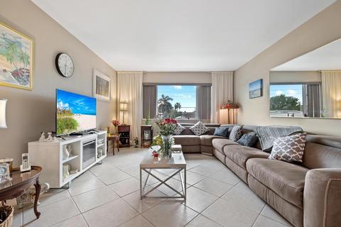 400 S Cypress Rd #424, Pompano Beach, FL 33060