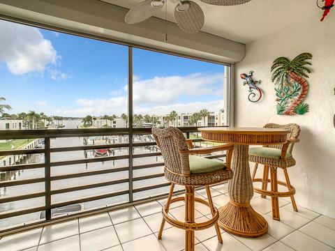 1950 SW Palm City Rd #5-5305, Stuart, FL 34994