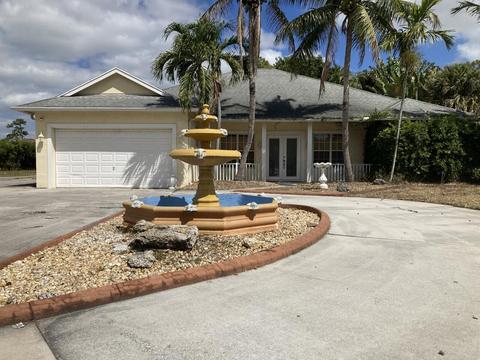 5485 Melaleuca Ln, Lake Worth, FL 33463