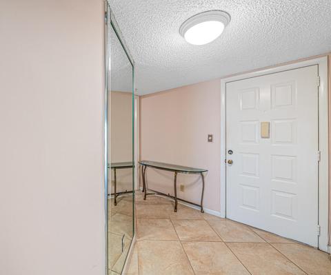 14425 Strathmore Ln #206, Delray Beach, FL 33446