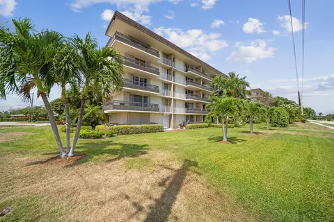 555 NW 4th Ave #5240, Boca Raton, FL 33432