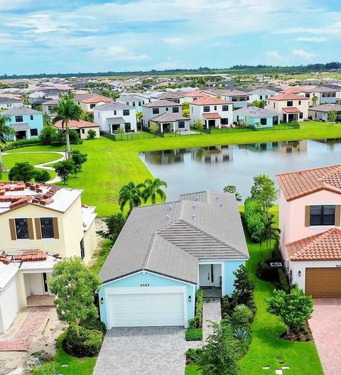 5562 Starfish Rd, Westlake, FL 33470
