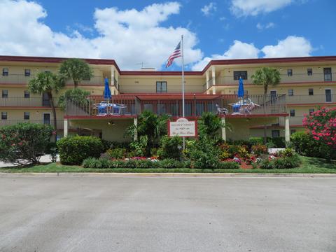 9233 SW 8th St #317, Boca Raton, FL 33428