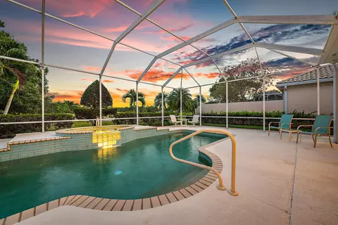 8205 SE Double Tree Dr, Hobe Sound, FL 33455