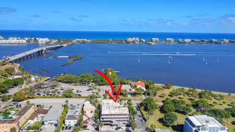 129 S Golfview Rd #5, Lake Worth, FL 33460