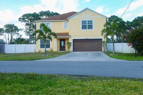 1613 SW Levato Ave, Port Saint Lucie, FL 34953