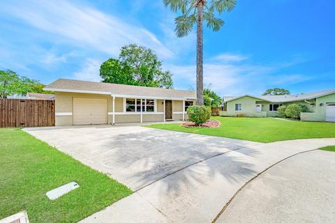 18451 Spanish Isles Pl, Boca Raton, FL 33496