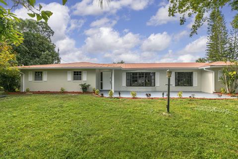 578 SE Ocean Spray Ter Ter, Port Saint Lucie, FL 34953