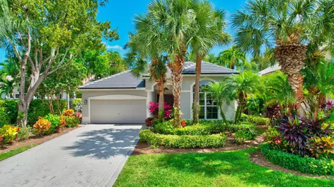 3374 NW 53rd Cir, Boca Raton, FL 33496