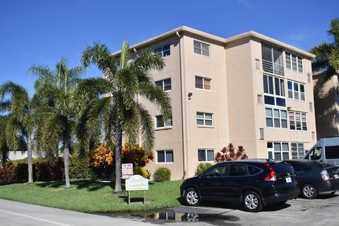300 NE 26th #110, Boynton Beach, FL 33435