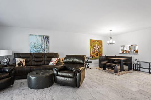 12601 SW 13 St #212G, Pembroke Pines, FL 33027