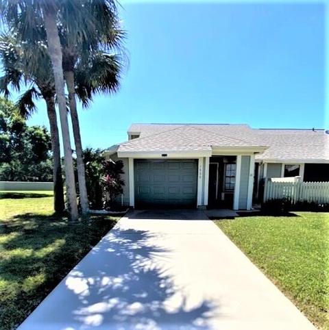 1550 SE Colchester Cir, Port Saint Lucie, FL 34952