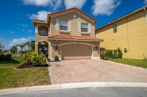1268 NW Fiorenza Ct, Port Saint Lucie, FL 34986