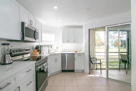 3755 Via Poinciana #205, Lake Worth, FL 33467