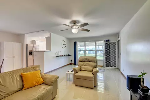 3240 Park Ln #C, Boynton Beach, FL 33435