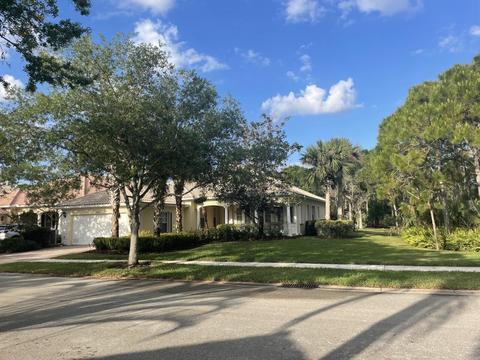 8608 SE Nicolete Ln, Hobe Sound, FL 33455