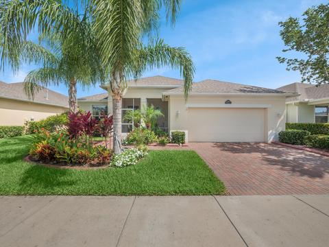 10289 SW Waterway Ln, Port Saint Lucie, FL 34987