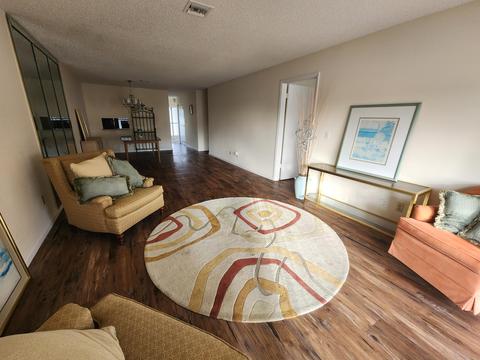 733 High Point Blvd #E-2, Fort Pierce, FL 34982