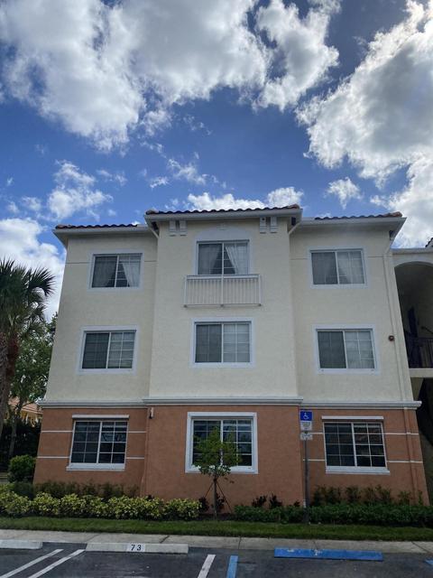 9849 Baywinds Dr #8301, West Palm Beach, FL 33411