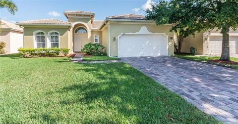 5825 Spanish River Rd, Fort Pierce, FL 34951