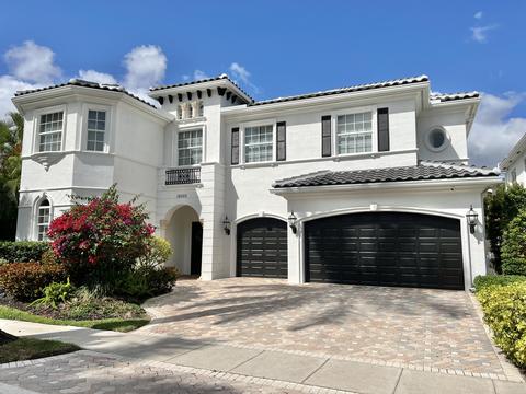 16065 Bristol Isle Way, Delray Beach, FL 33446