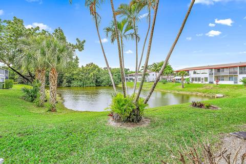 242 Northampton M, West Palm Beach, FL 33417