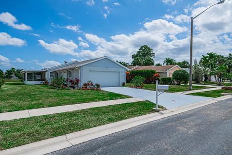 1210 Pine Sage Cir, West Palm Beach, FL 33409