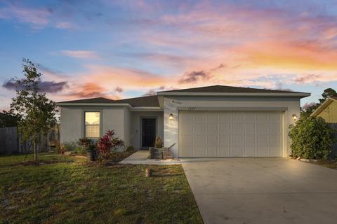1257 SW Santiago Ave, Port Saint Lucie, FL 34953