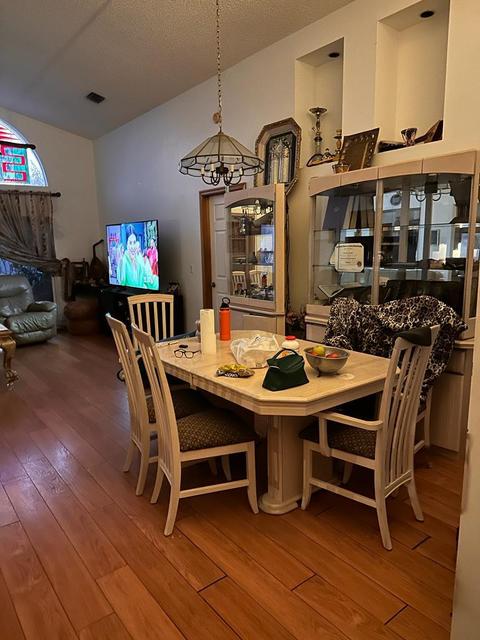 74 Midwood Ln, Boynton Beach, FL 33436