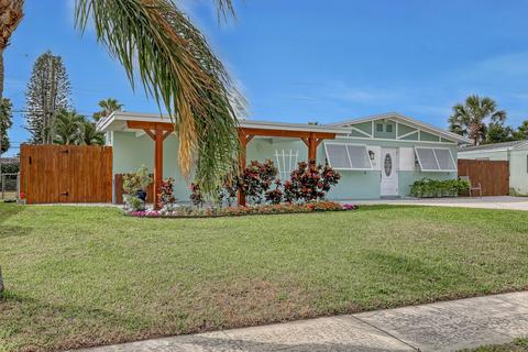 4252 Bellewood St, Palm Beach Gardens, FL 33410