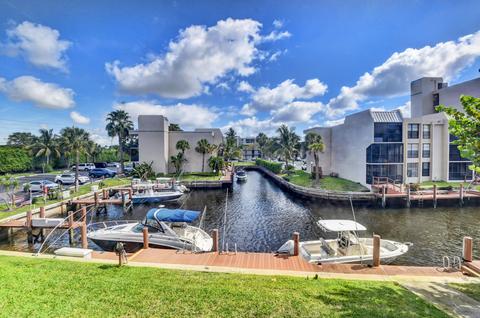 17 Royal Palm Way #203, Boca Raton, FL 33432