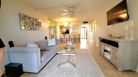 15 Royal Palm Way #306, Boca Raton, FL 33432