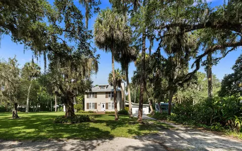 4911 Magnolia Ave, Fort Pierce, FL 34982