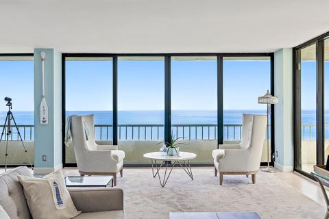 5550 N Ocean Dr #14A, Singer Island, FL 33404
