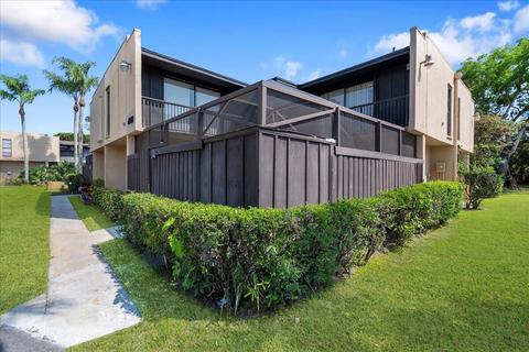 4900 Alder Dr #A, West Palm Beach, FL 33417