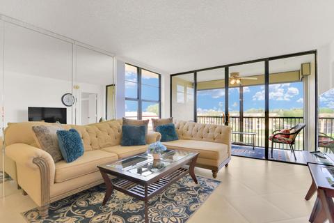 6548 Coral Lake Dr #412, Margate, FL 33063