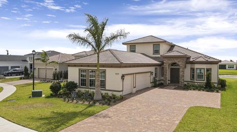 9039 SW Roccia Way, Port Saint Lucie, FL 34987