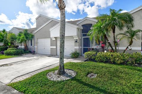 9202 Vineland Ct #D, Boca Raton, FL 33496