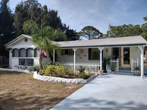 3760 Palm Ave, Micco, FL 32976