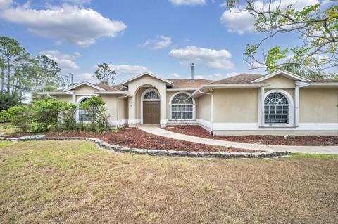 3002 SE Luck Ln, Port Saint Lucie, FL 34984
