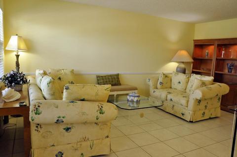 2028 Lincoln B #2028, Boca Raton, FL 33434