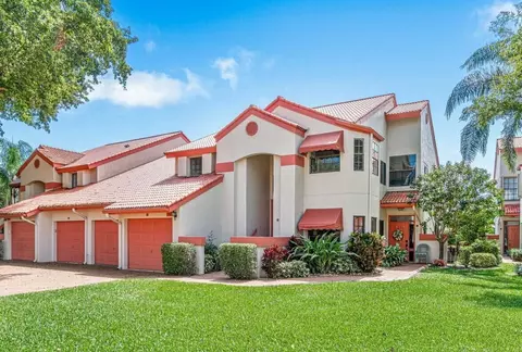 7705 Lexington Club Blvd #B, Delray Beach, FL 33446
