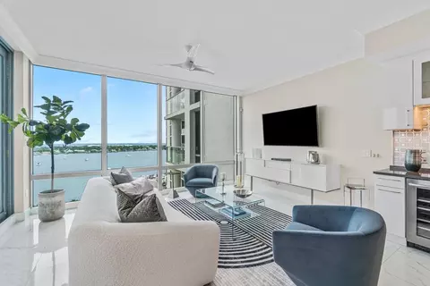 1 Water Club Way #1203, North Palm Beach, FL 33408