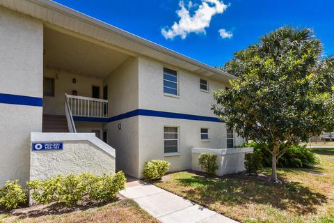 1532 SE Royal Green Cir #201, Port Saint Lucie, FL 34952