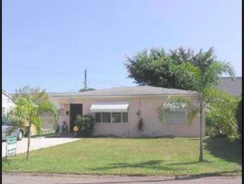 3020 Stanford Rd, West Palm Beach, FL 33405