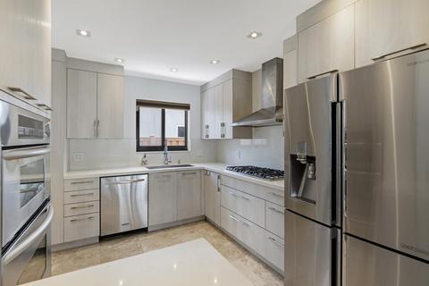 219 S 14 Ave, Hollywood, FL 33019