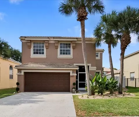 2471 Westmont Ln, Royal Palm Beach, FL 33411
