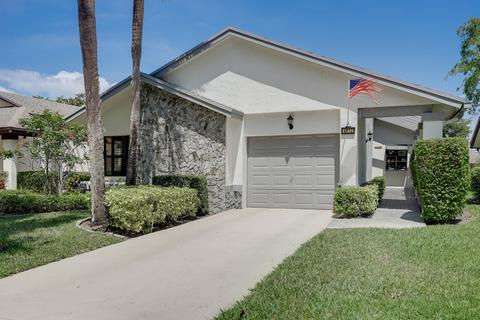 4912 Boxwood Cir, Boynton Beach, FL 33436